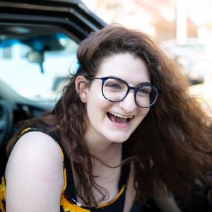 Meet your Posher, Emma